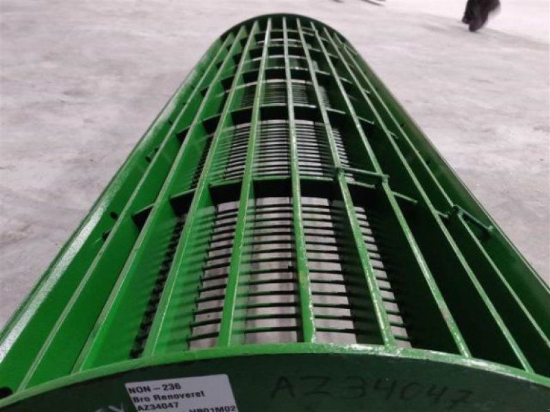 John Deere 1085