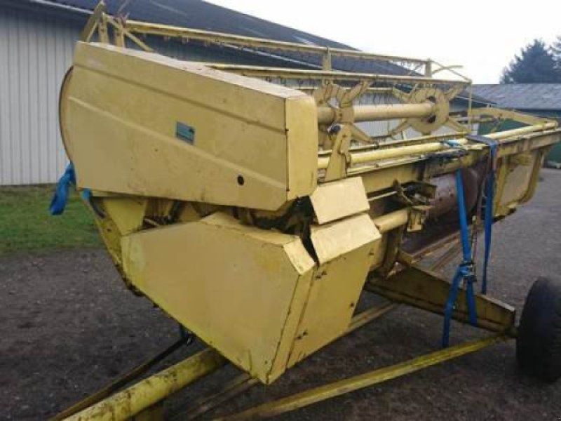 New Holland 13