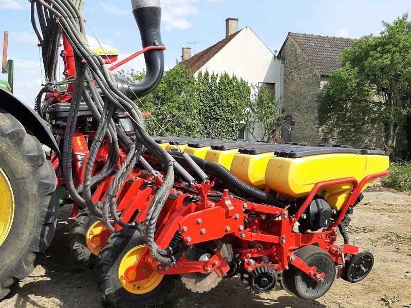 Väderstad TEMPO V12