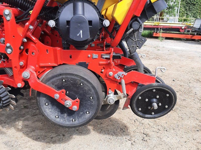 Väderstad TEMPO V12