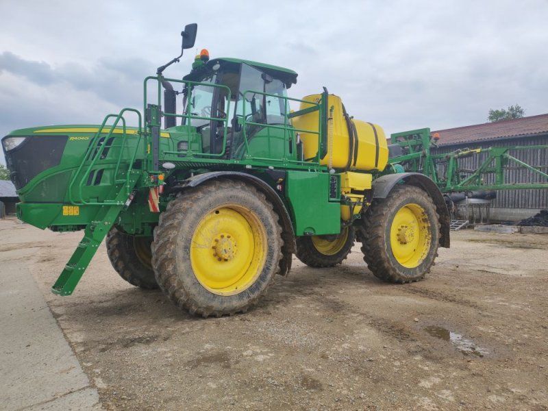 John Deere R4040i