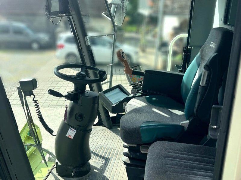 Claas Lion 470 Montana Roto Plus, Allrad Papiere Schweiz und