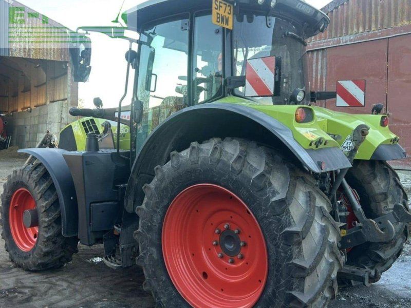 Claas ARION 630