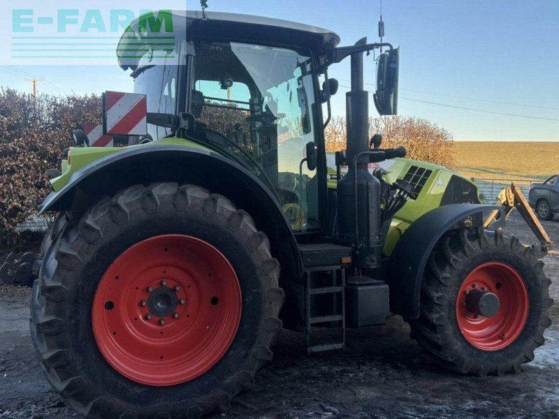 Claas ARION 630