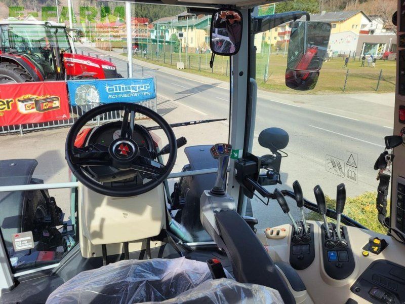 Massey Ferguson 5s.115 dyna-4 efficient