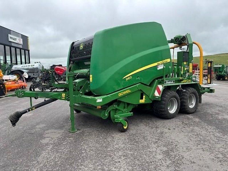John Deere 960 mit Göweil