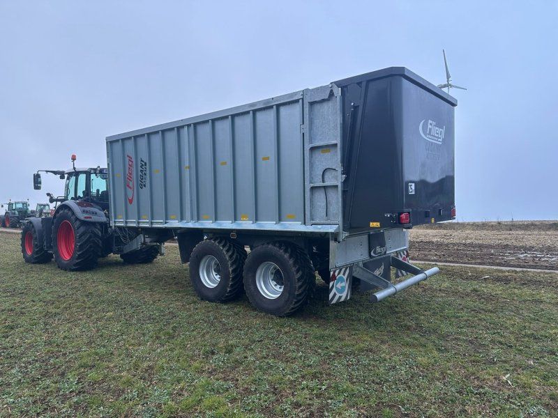 Fliegl Gigant ASW 271