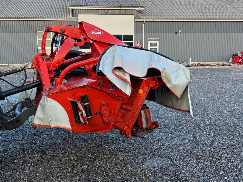 Kuhn FC10030 + FC3525F Skårlægger Med stål finger crimper