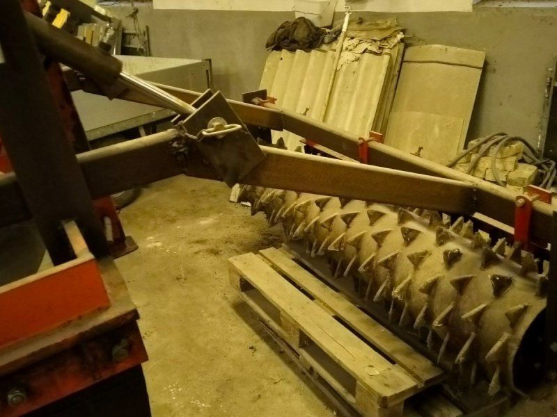 2 tands med hydraulisk tandpakkervalse
