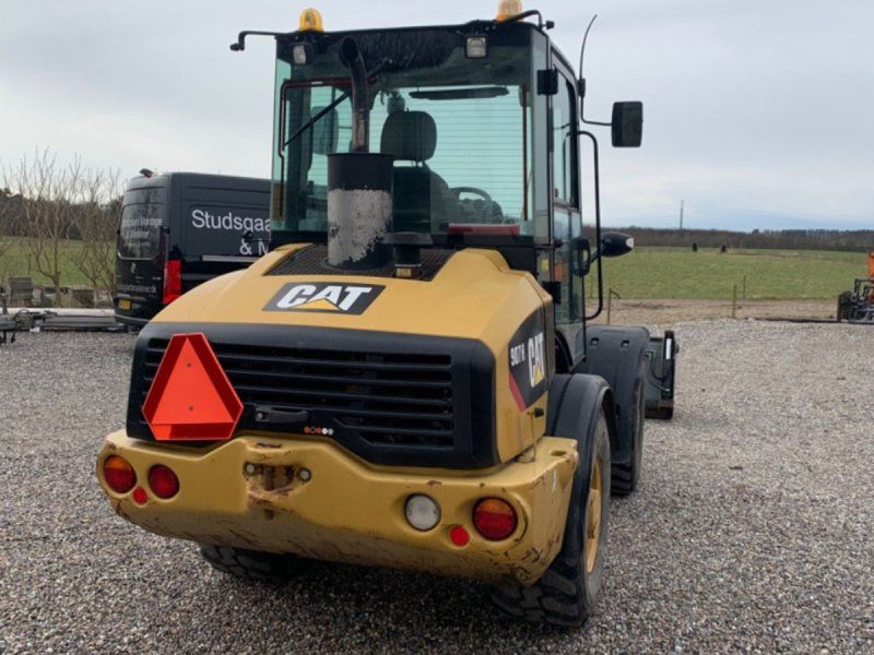 Caterpillar 907H