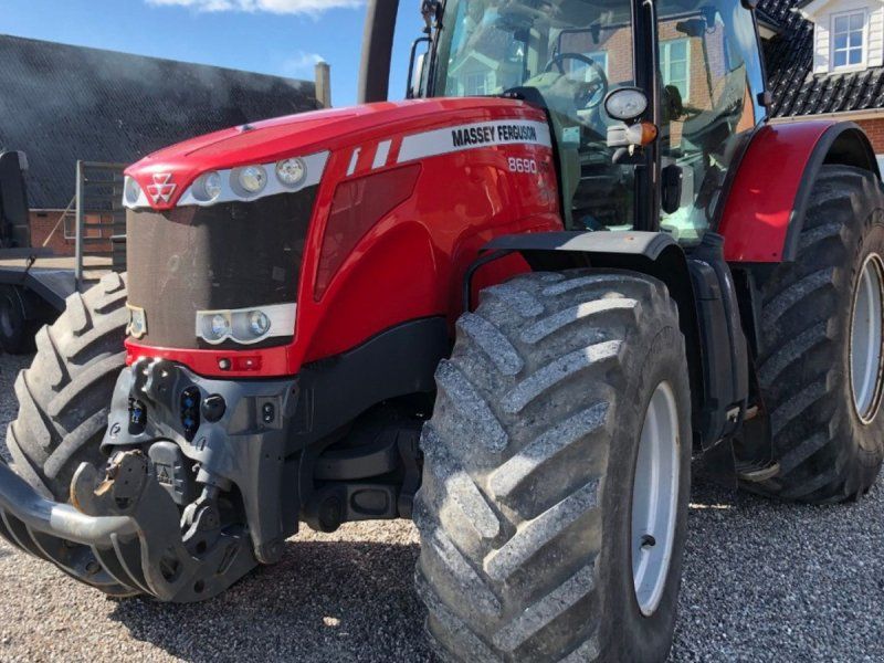 Massey Ferguson 8690 Dyna VT