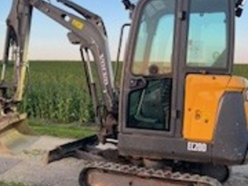 Volvo ec20d