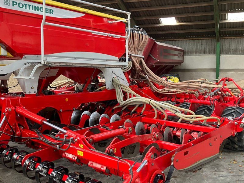 Pöttinger Terrasem C6 Fertilizer