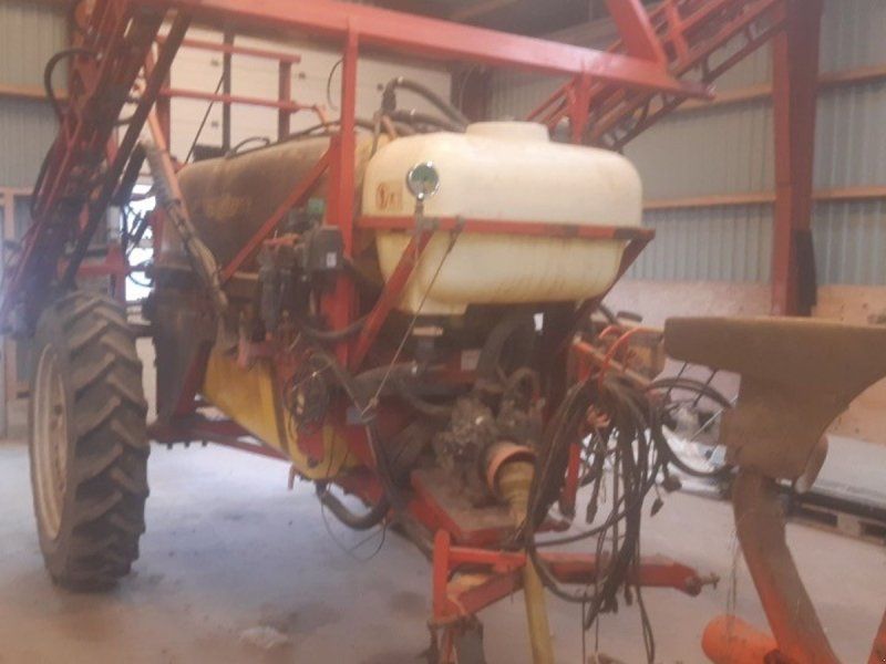 Gambetti 2700 liters, 24 meter.