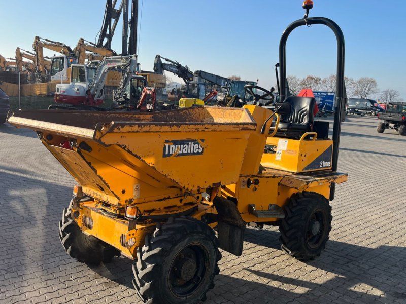 Thwaites 2 tons højtip og sving