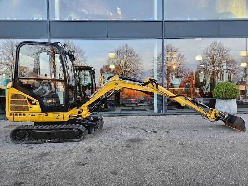 Cat 301.7 D