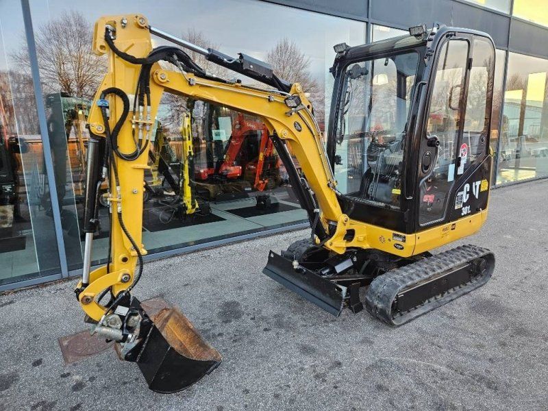 Cat 301.7 D