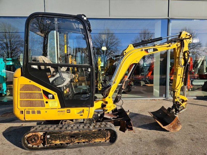 Cat 301.7 D