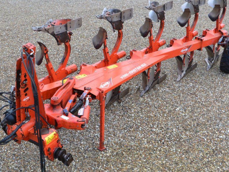 Kuhn Vari-Master 152 5 furet Delvis med nye muldplader