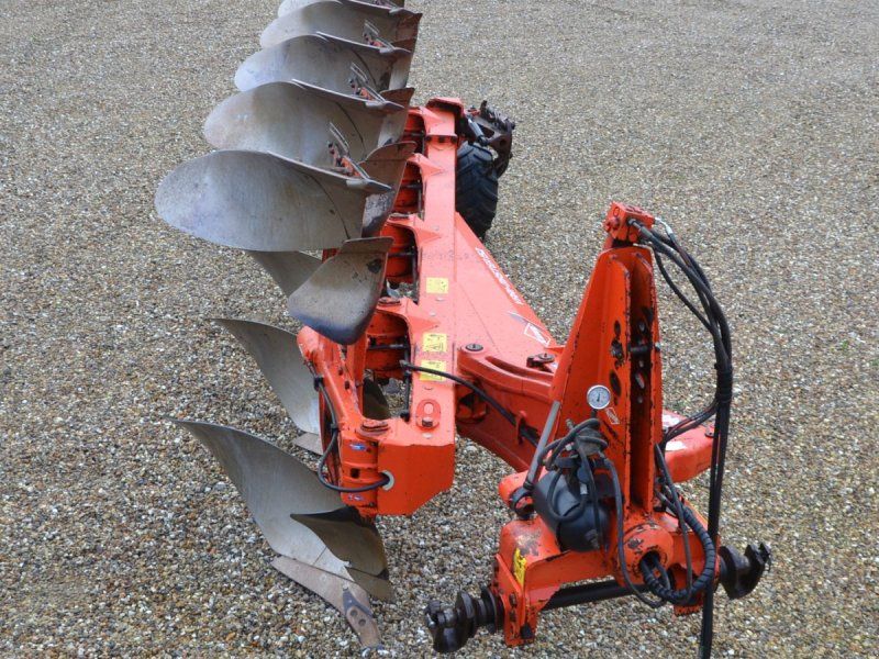 Kuhn Vari-Master 152 5 furet Delvis med nye muldplader