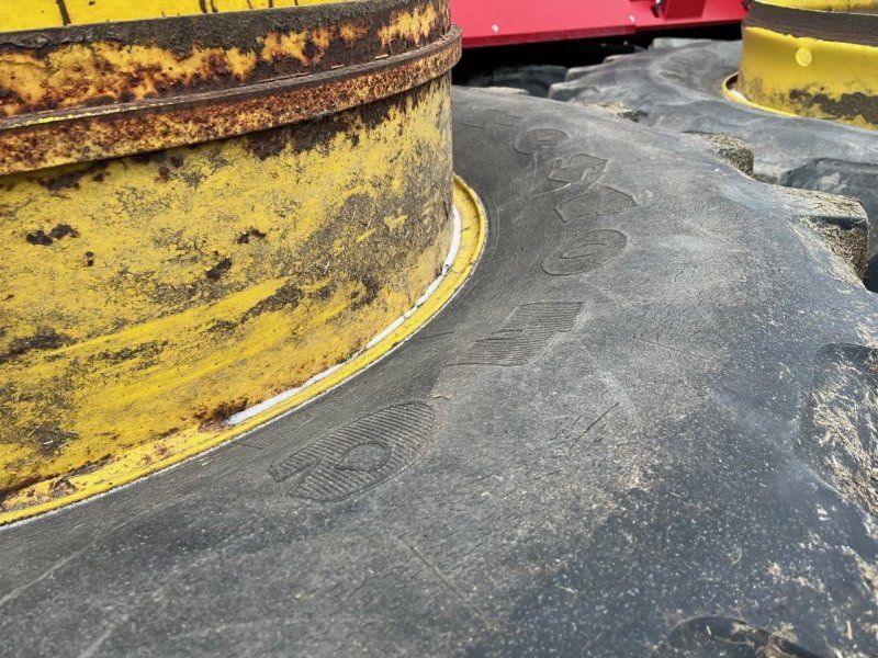 Firestone 710/70R42