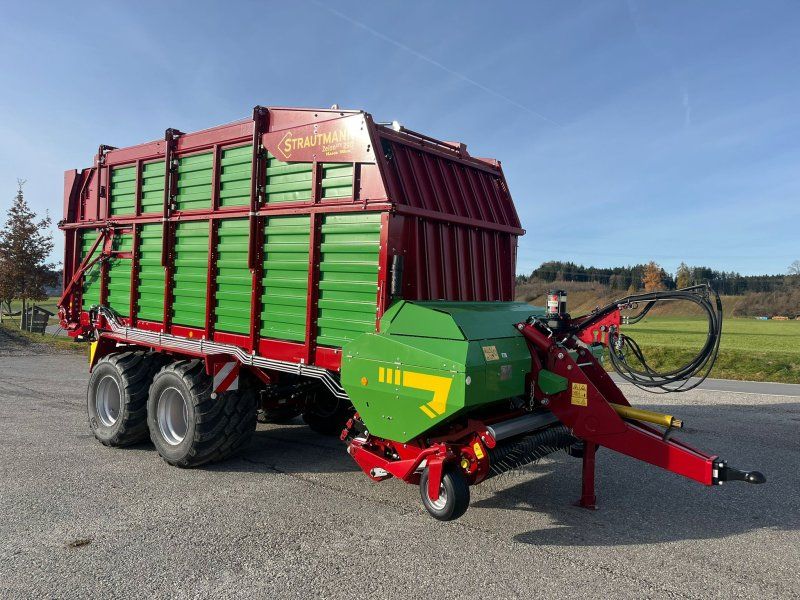 Strautmann Zelon CFS 290
