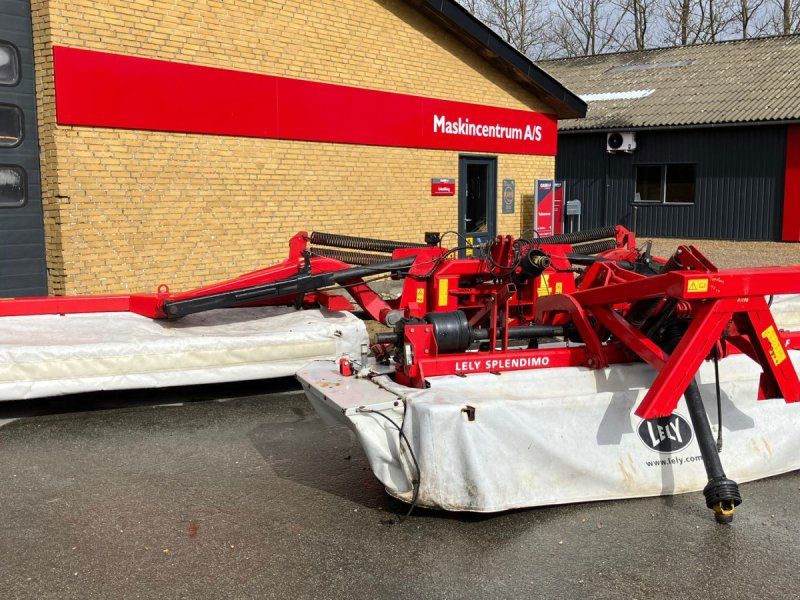 Lely 320 F + 900M