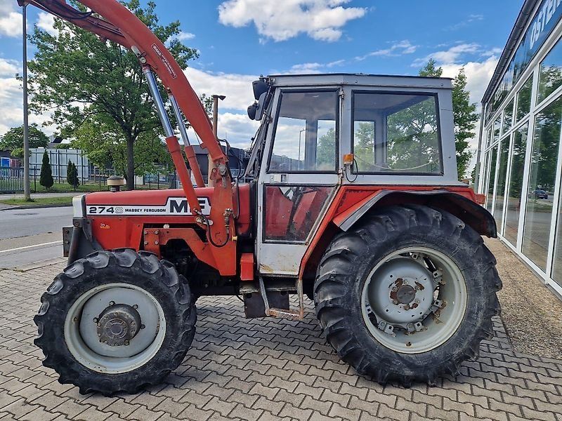 Massey Ferguson 274
