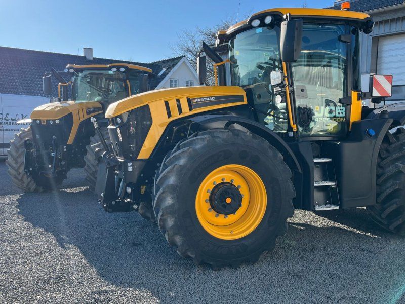 JCB Fastrac 4220 iCON