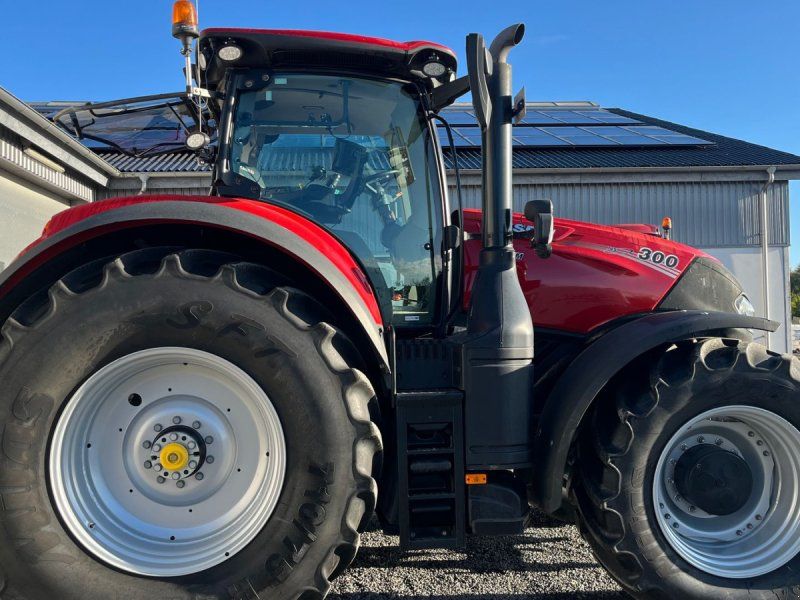 Case IH Optum 300 CVX