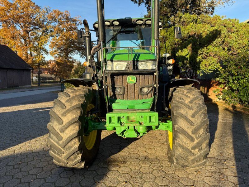 John Deere 6155R