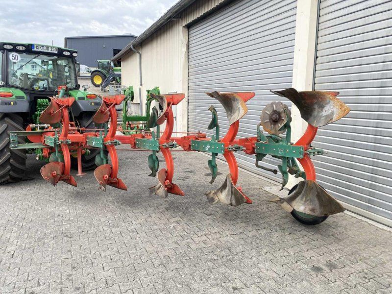 Kverneland F 240 9