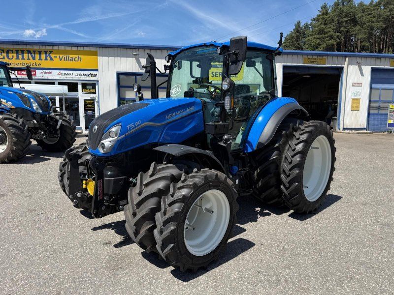 New Holland T5.90 Utility Dual Command