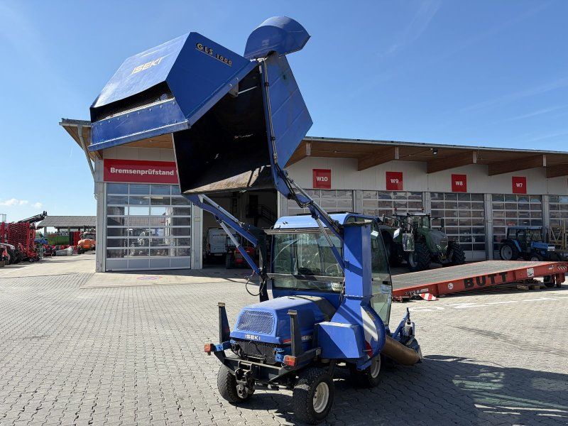 Iseki Frontmäher SF 310 mit Kabine & Schneeschild