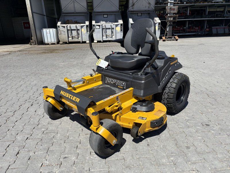 Hustler Raptor XDX54