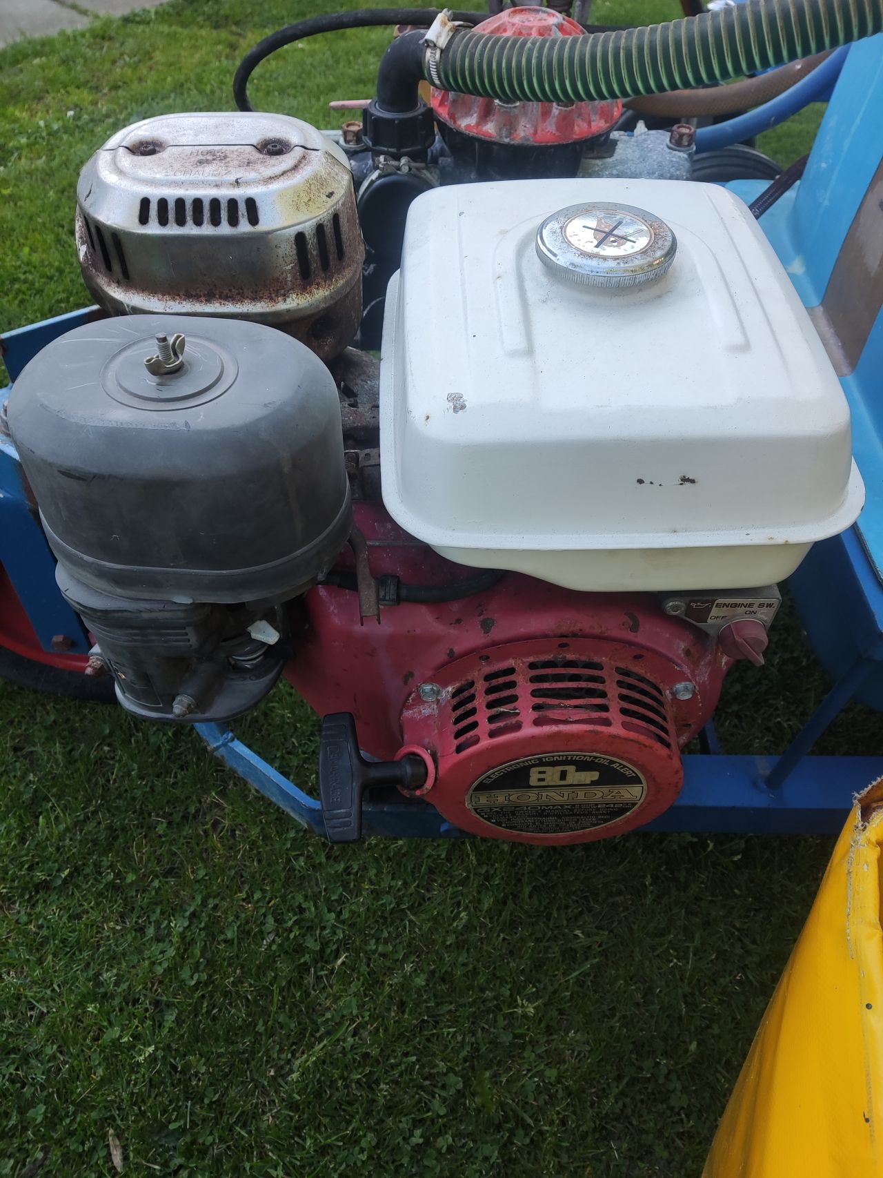 3 motorvatspuiten (Unigreen, Comtu, MM, Honda motoren, etc.)