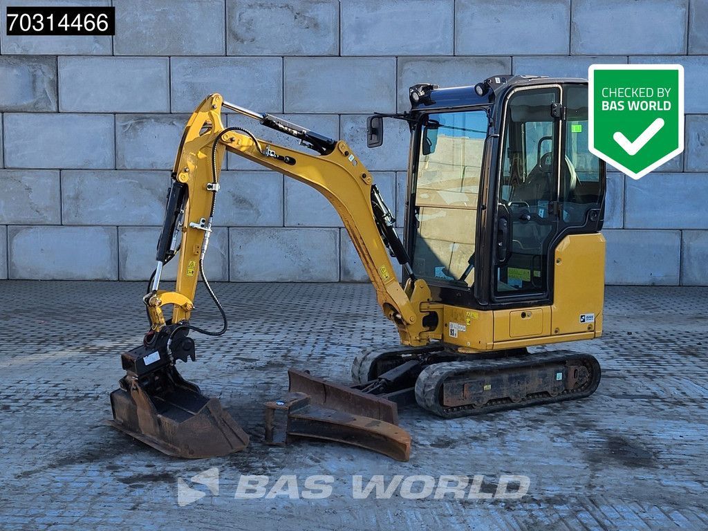 Caterpillar 301.8