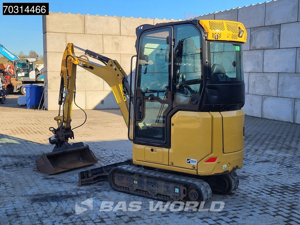 Caterpillar 301.8