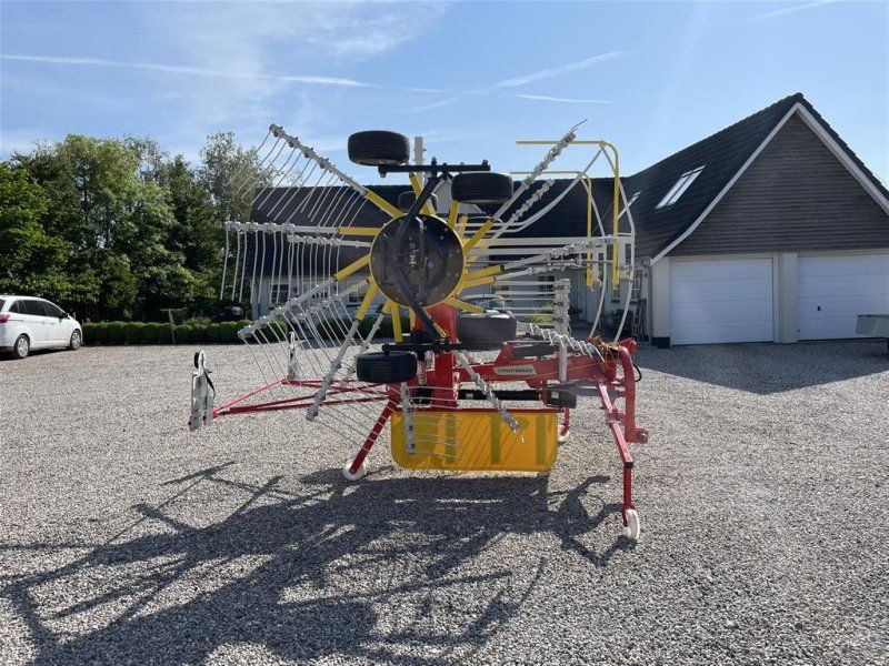 Pöttinger TOP 612 lift model