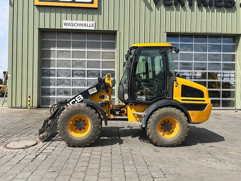 JCB 409