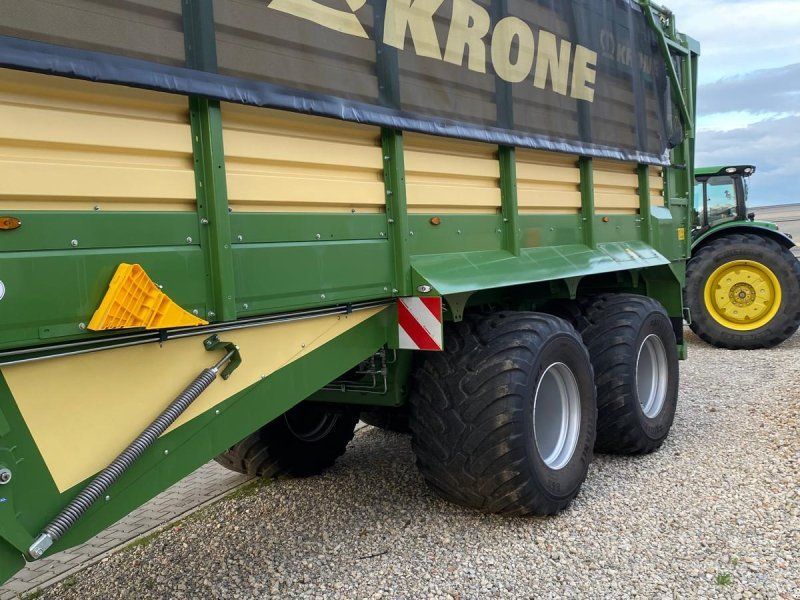 Krone TX 460