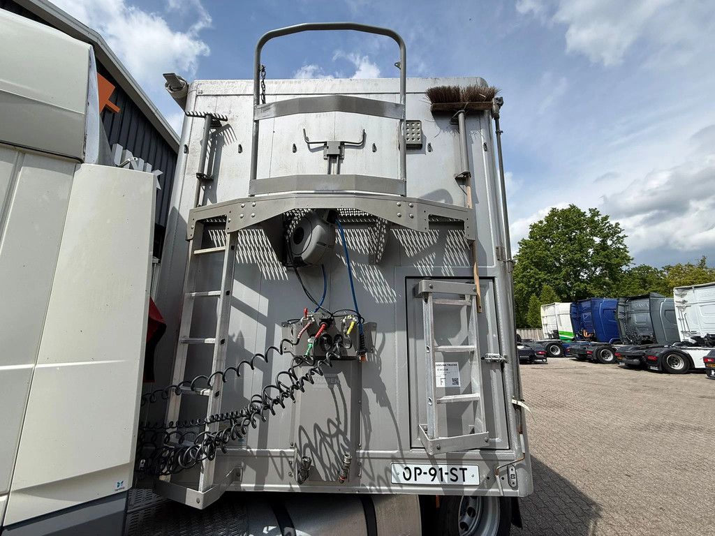 Knapen Trailers 96m3 Liftas Cargo Floor 10MM 2 year old! Afstandsbediening Metallic