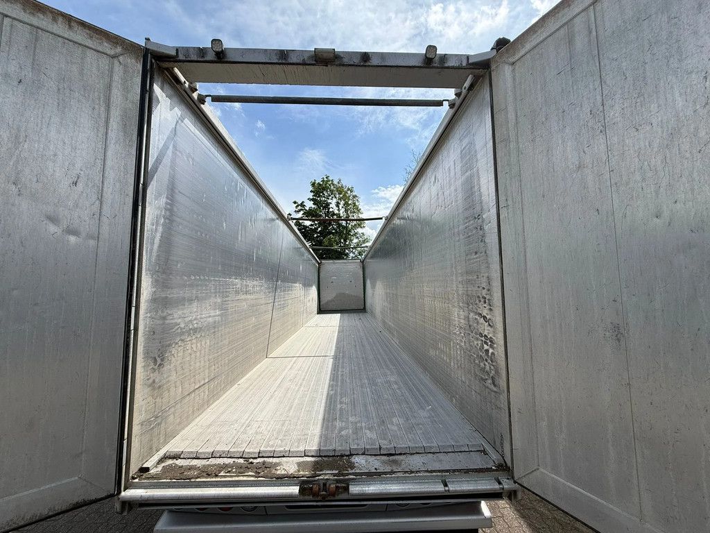 Knapen Trailers 96m3 Liftas Cargo Floor 10MM 2 year old! Afstandsbediening Metallic