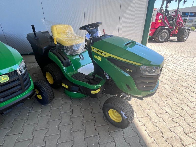 John Deere X117R