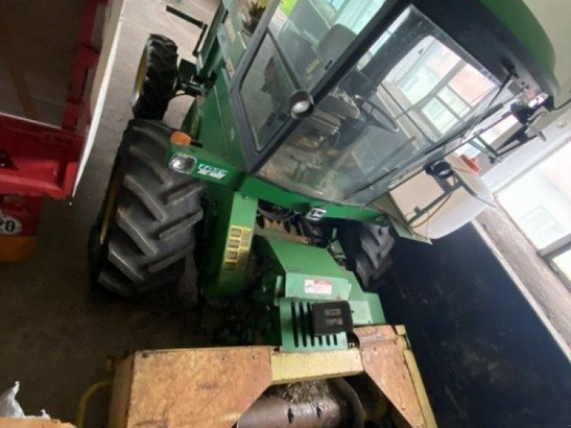 John Deere 5730
