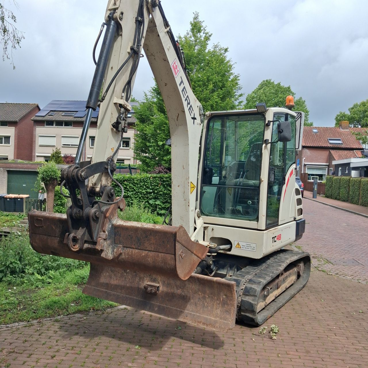 Terex Tc48 Midigraver.