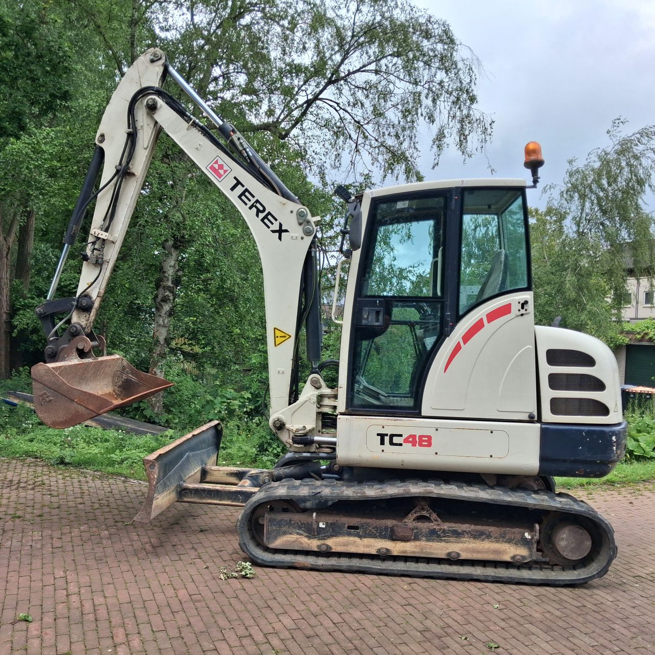 Terex Tc48 Midigraver.