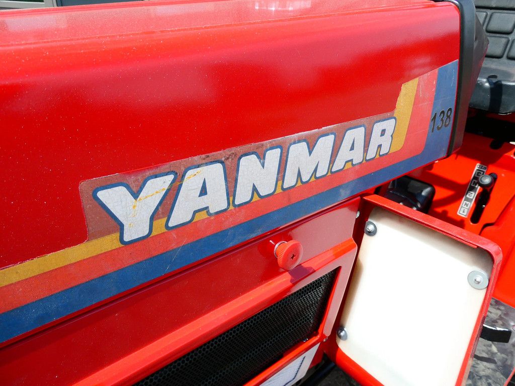 Yanmar F15 4wd / 1263 Draaiuren / Zijschakeling