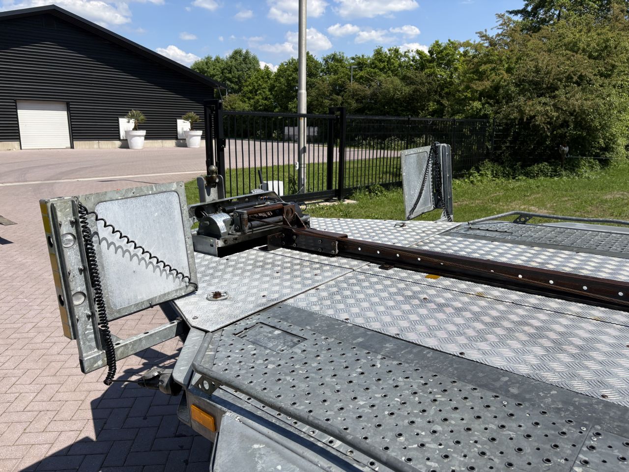 CE oplegger 15 TON ambulance auto transporter met Lier