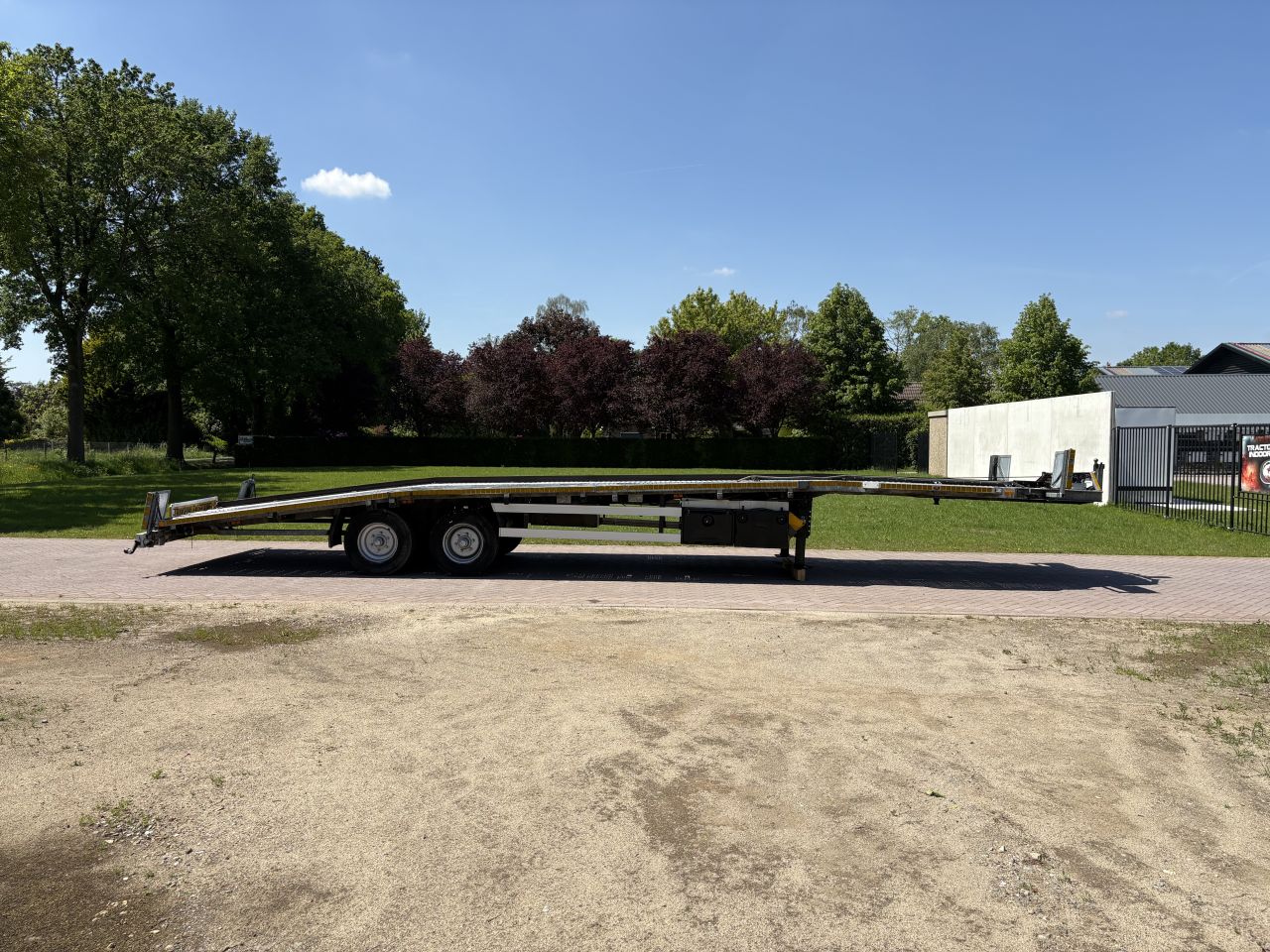 CE oplegger 15 TON ambulance auto transporter met Lier
